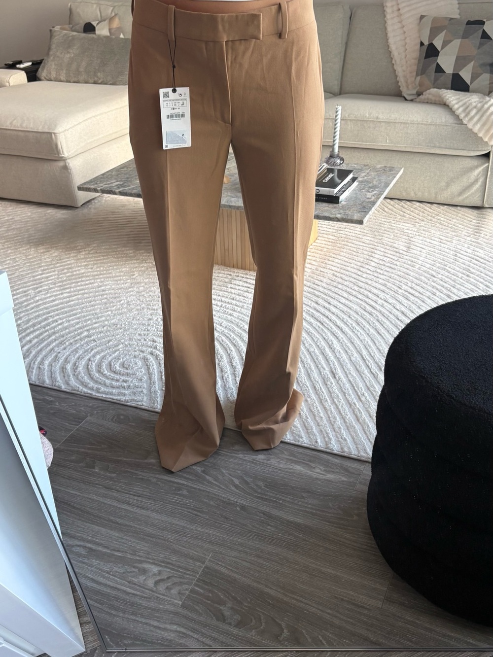 Zara Women’s Tailored Wide-Leg Pants in Camel